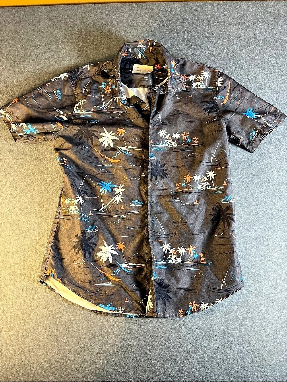 Sovereign Code Men'Small Short Sleeve Shirt in Black & Blue Size Small Like New